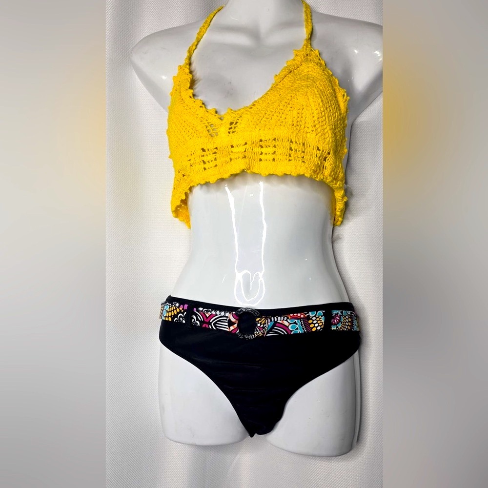 (Bundle & Save - 2 for $25) Baltex Black Bottom With Colourful Belt